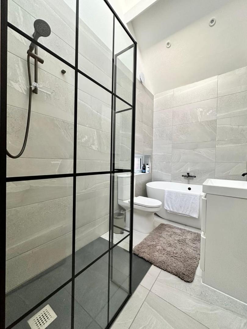 Luxury Duplex City Centre Apartment 利兹 外观 照片