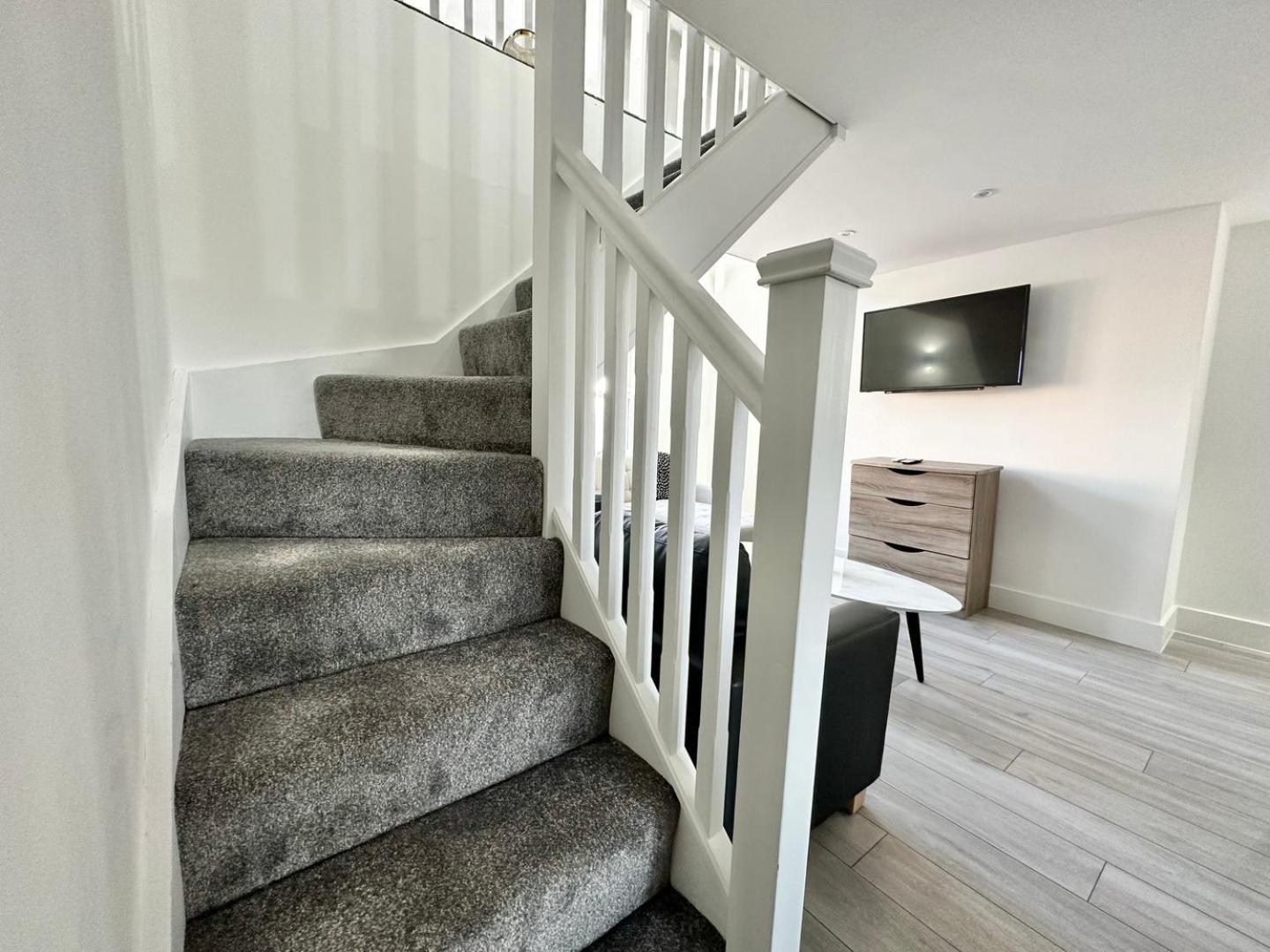 Luxury Duplex City Centre Apartment 利兹 外观 照片