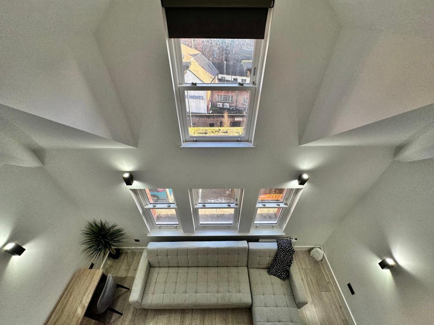 Luxury Duplex City Centre Apartment 利兹 外观 照片